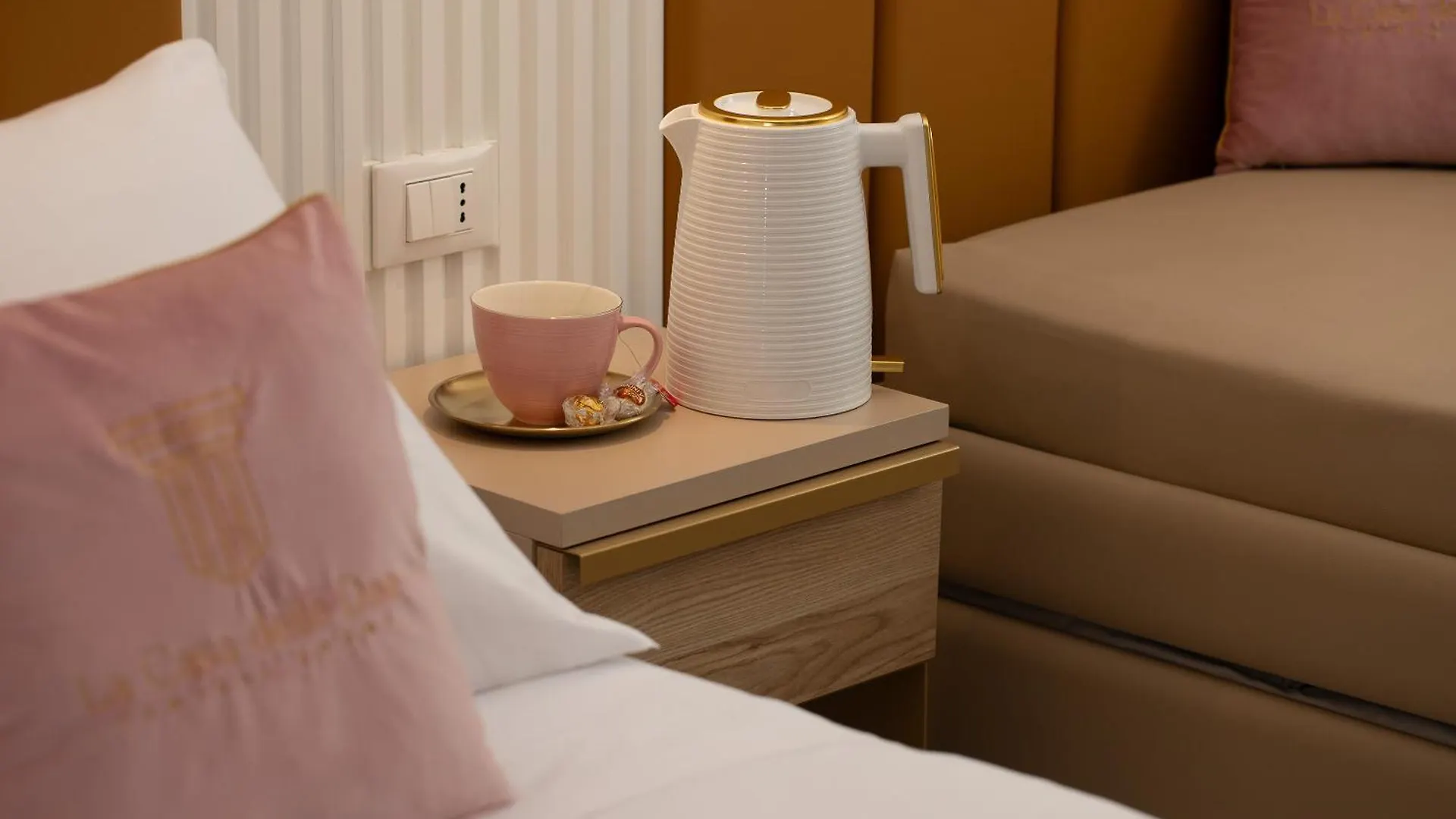 Hotel La Casa Delle Dee - Self Check-In Bologna Italien