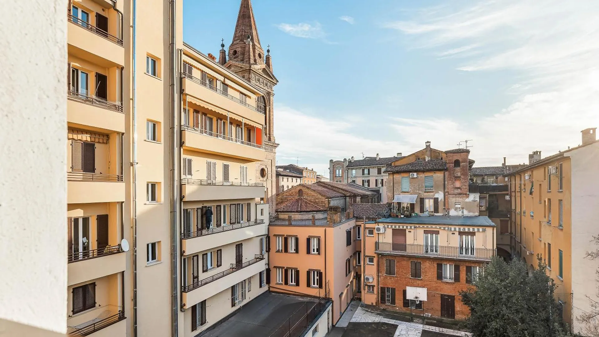 Hotel La Casa Delle Dee - Self Check-In Bologna Gasthof